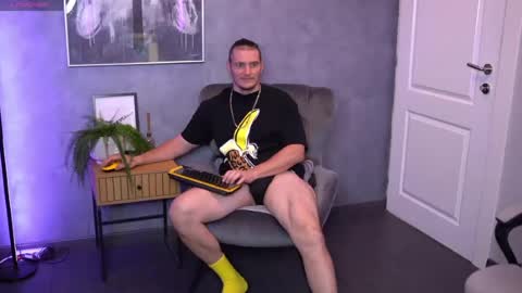 Snapshot of alexwildexx chatting on 07/17/26, 06:09 Alex online show from 07/17/26, 06:09