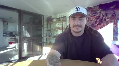 Snapshot of alexx1169 chatting on 04/01/26, 04:13 Alex online show from 04/01/26, 04:13