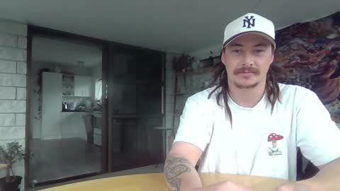 Snapshot of alexx1169 chatting on 04/06/26, 04:46 Alex online show from 04/06/26, 04:46