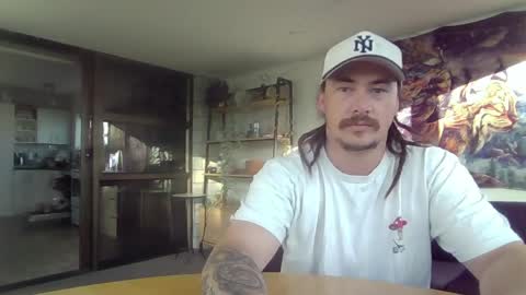 Snapshot of alexx1169 chatting on 04/17/26, 04:37 Alex online show from 04/17/26, 04:37