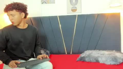 alexx_cum18 online show from 04/25/26, 03:20