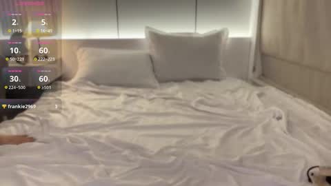 Snapshot of alexxday chatting on 11/28/25, 03:14 Alexa online show from 11/28/25, 03:14