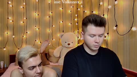 Snapshot of alexxx_d chatting on 12/06/24, 02:17 AlexDimaIgor online show from 12/06/24, 02:17