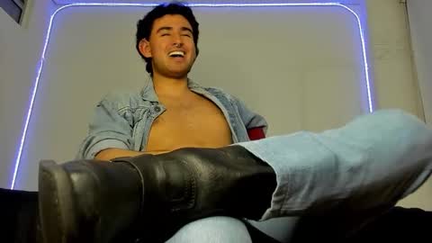 Alexander online show from 02/01/26, 02:21