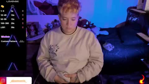 Snapshot of alexxxmorris chatting on 10/14/25, 05:52 ALEXXX MORRIS online show from 10/14/25, 05:52