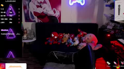 Snapshot of alexxxmorris chatting on 10/21/25, 05:19 ALEXXX MORRIS online show from 10/21/25, 05:19