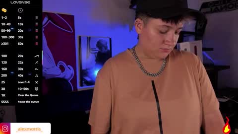 Snapshot of alexxxmorris chatting on 11/25/25, 06:24 ALEXXX MORRIS online show from 11/25/25, 06:24