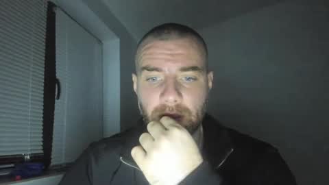 alfiesolomons87 online show from 01/01/25, 10:24