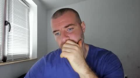 alfiesolomons87 online show from 11/22/25, 09:30