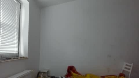 alfiesolomons87 online show from 12/04/25, 08:56