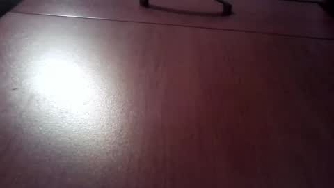 Snapshot of alfonz00 chatting on 10/17/25, 04:59 alfonz online show from 10/17/25, 04:59