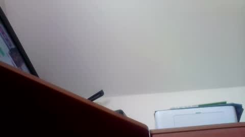 Snapshot of alfonz00 chatting on 04/23/26, 10:47 alfonz online show from 04/23/26, 10:47