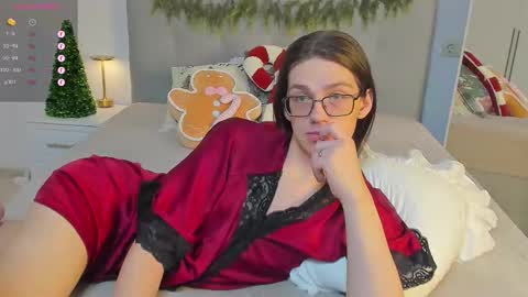 Alfreda online show from 12/14/25, 10:42