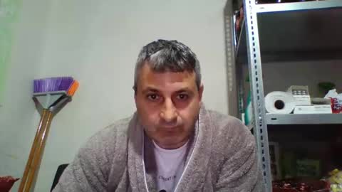 Snapshot of alfredohot35 chatting on 03/15/26, 10:27 Alfredo online show from 03/15/26, 10:27
