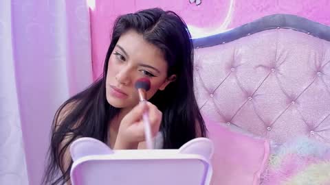 Carolina Join The Fan Club  online show from 12/01/24, 04:40