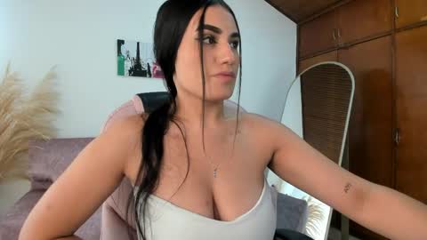 Snapshot of alheli_16 chatting on 03/31/26, 03:23 Alheli online show from 03/31/26, 03:23