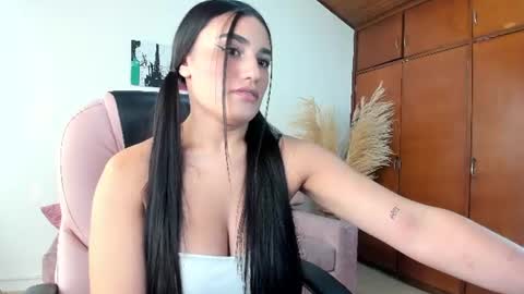 Snapshot of alheli_16 chatting on 07/28/26, 12:48 Alheli online show from 07/28/26, 12:48