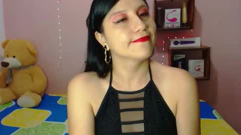 Snapshot of ali_squirt chatting on 03/26/26, 10:37 alixia online show from 03/26/26, 10:37