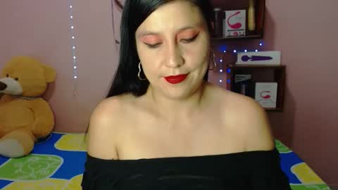 Snapshot of ali_squirt chatting on 06/03/26, 09:53 alixia online show from 06/03/26, 09:53