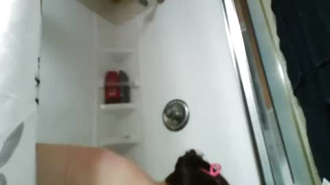 ali_tayler online show from 10/23/25, 10:19