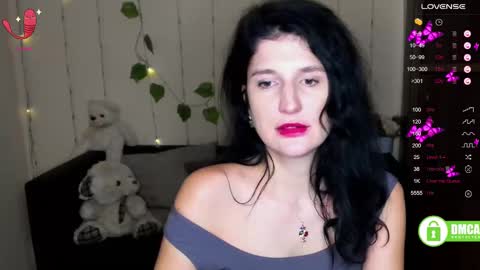 Alianna online show from 02/12/25, 09:52