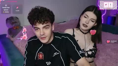 Snapshot of alice118james chatting on 10/05/25, 03:10 alice and james online show from 10/05/25, 03:10