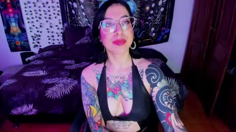 ALiCE ROSE online show from 05/17/26, 03:52