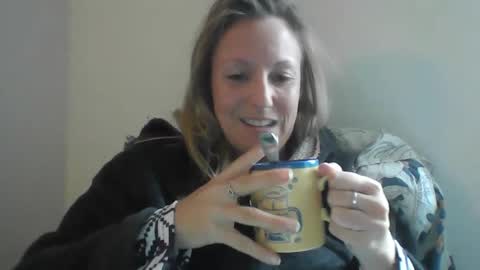 Alice online show from 12/21/24, 01:42