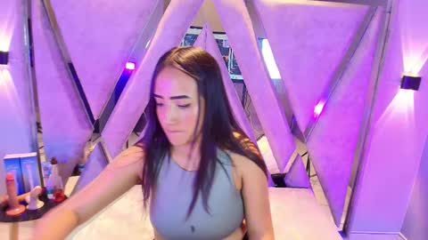 alice_26__ online show from 03/19/26, 01:59