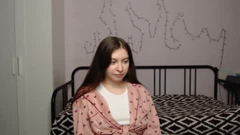 Alice online show from 01/10/25, 02:55