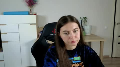 Alice online show from 09/13/25, 04:29