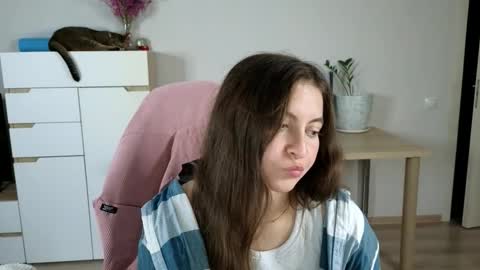 Alice online show from 09/20/25, 07:26