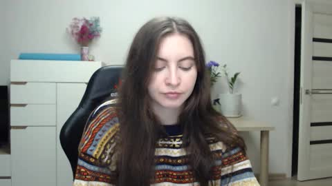 Alice online show from 11/16/25, 08:25