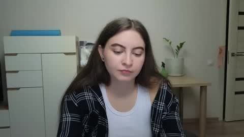 Snapshot of alice_________________________ chatting on 03/26/26, 05:40 Alice online show from 03/26/26, 05:40