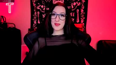 Snapshot of alice___mistress chatting on 06/13/26, 09:35 Miss Alice online show from 06/13/26, 09:35