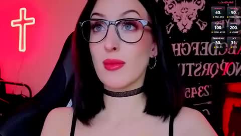 Snapshot of alice___mistress chatting on 07/06/26, 08:55 Miss Alice online show from 07/06/26, 08:55