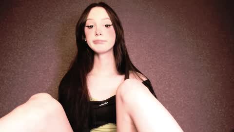 Snapshot of alice__aris chatting on 12/26/24, 03:20 Alice Aris online show from 12/26/24, 03:20