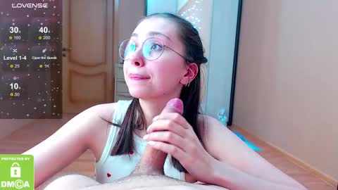 Snapshot of alice_and_james chatting on 03/06/25, 10:47 alice_and_james online show from 03/06/25, 10:47