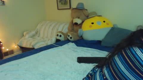 Alice Asks online show from 02/06/25, 04:42