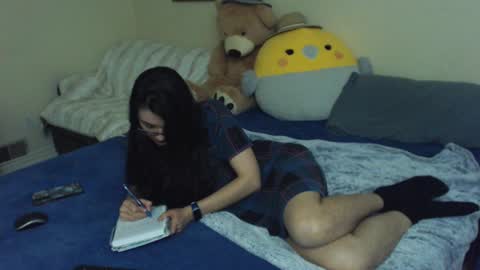 Alice Asks online show from 02/13/25, 04:43