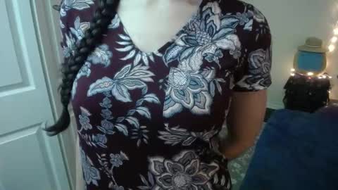 Alice Asks online show from 11/14/25, 02:10