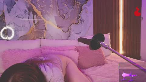 Snapshot of alice_cute77 chatting on 05/29/26, 05:05 Mey online show from 05/29/26, 05:05