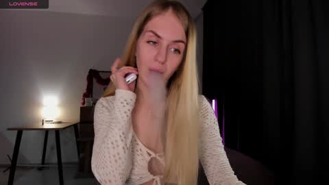 Snapshot of alice_dias chatting on 12/26/24, 03:53 alice_dias online show from 12/26/24, 03:53