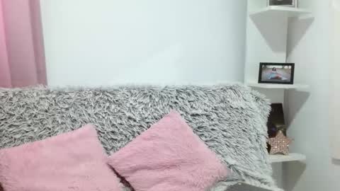 Snapshot of alice_dussan_ chatting on 09/12/25, 05:35 alice online show from 09/12/25, 05:35