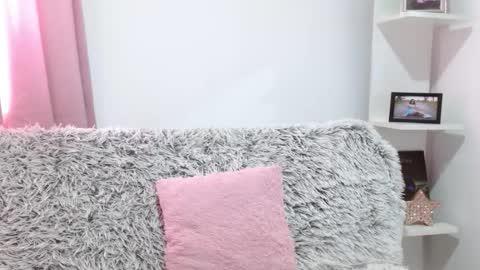 Snapshot of alice_dussan_ chatting on 09/13/25, 02:17 alice online show from 09/13/25, 02:17