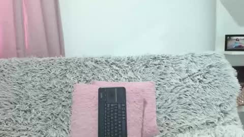 Snapshot of alice_dussan_ chatting on 10/01/25, 07:20 alice online show from 10/01/25, 07:20