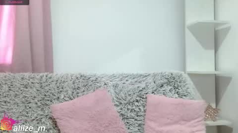 Snapshot of alice_dussan_ chatting on 10/14/25, 07:03 alice online show from 10/14/25, 07:03