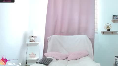 Snapshot of alice_dussan_ chatting on 02/11/26, 07:08 alice online show from 02/11/26, 07:08