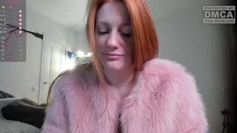 Snapshot of alice_ginger chatting on 01/12/25, 02:03 Hello im Alice online show from 01/12/25, 02:03
