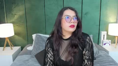 Alice  online show from 10/08/25, 01:58